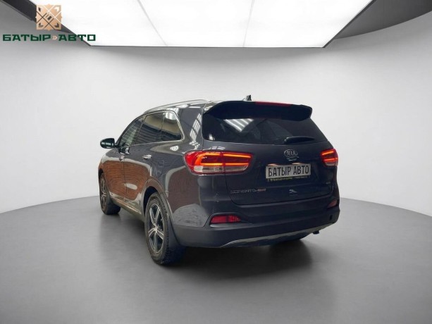 kia-sorento-22-l-2017-g-big-1