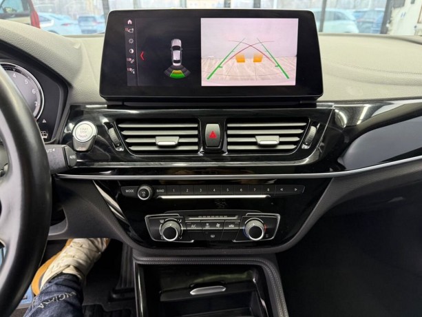 bmw-1-serii-15-l-2021-g-big-4