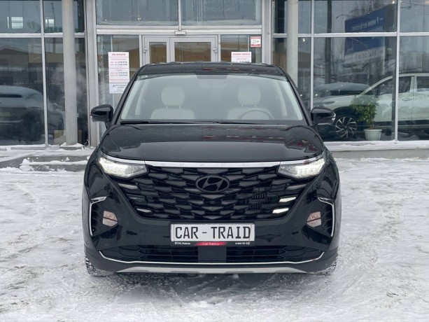 hyundai-custin-15-l-2024-g-big-2