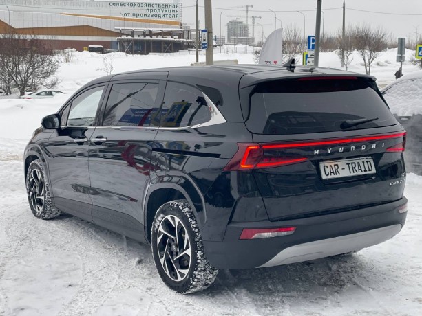 hyundai-custin-15-l-2024-g-big-6