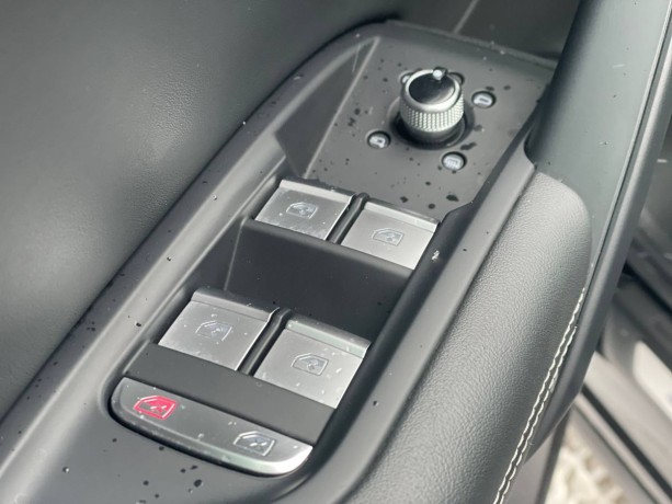 audi-q5-20-l-2023-g-big-7