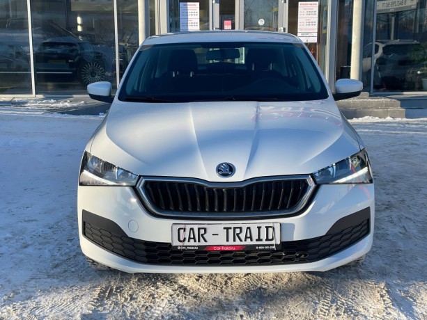 skoda-rapid-16-l-2020-g-big-2