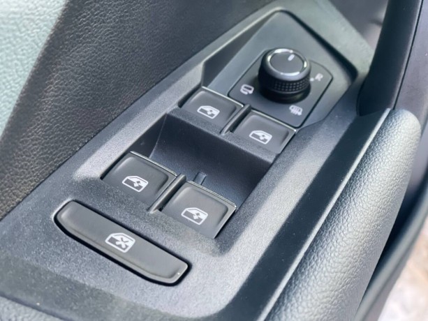 volkswagen-tharu-20-l-2025-g-big-7