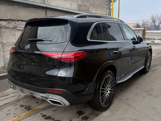 mercedes-benz-glc-20-l-2024-g-big-4