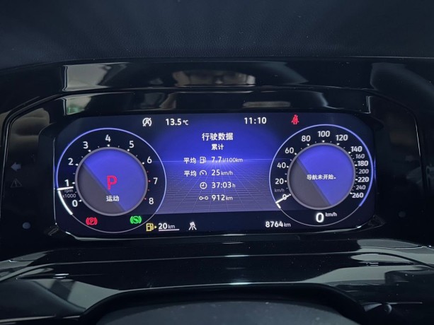 volkswagen-golf-14-l-2022-g-big-4