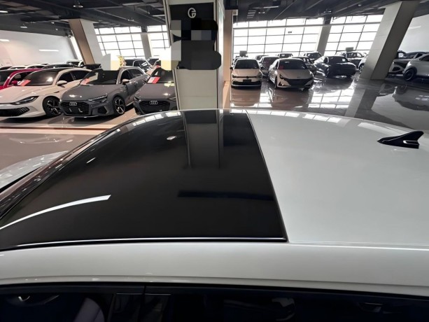 volkswagen-golf-14-l-2022-g-big-7