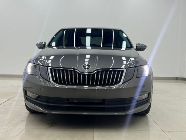 skoda-octavia-15-l-2021-g-big-0