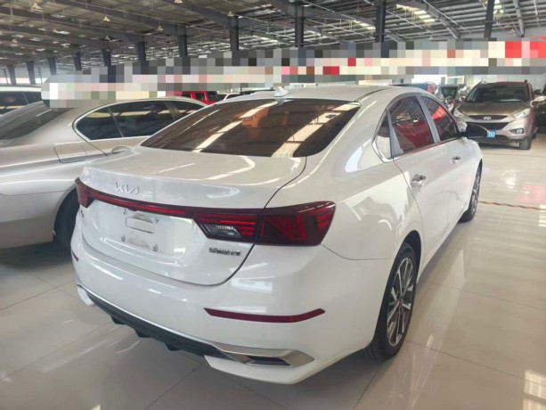 kia-k3-15-l-2021-g-big-2