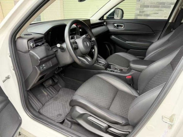 honda-xr-v-15-l-2022-g-big-6