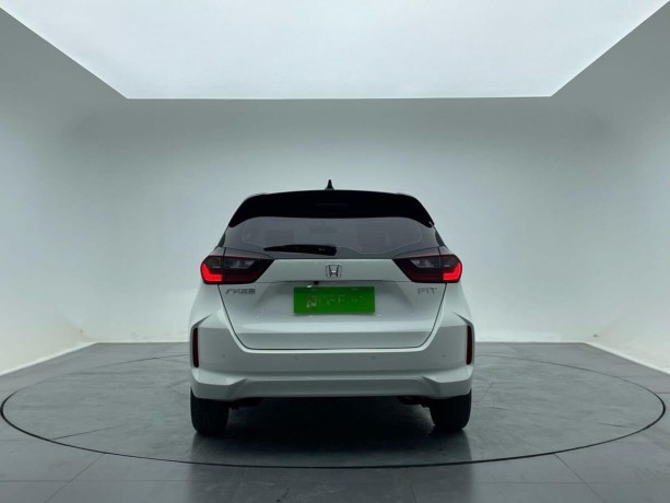 honda-fit-15-l-2021-g-big-1
