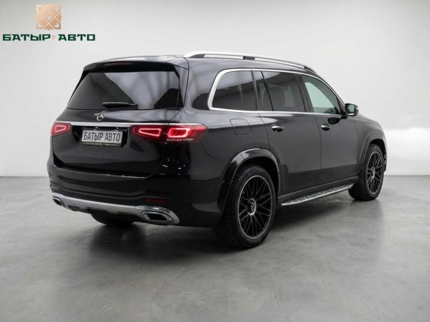 mercedes-benz-gls-2020-g-big-3