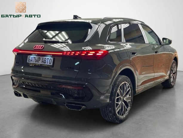 audi-q5-2025-g-big-3
