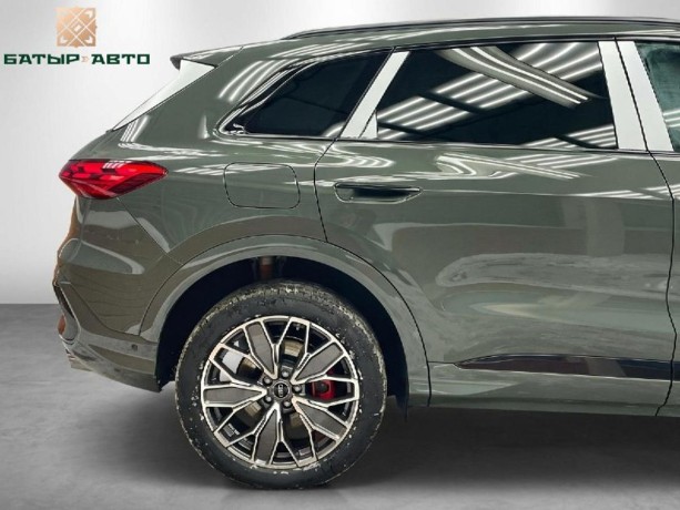 audi-q5-2025-g-big-4