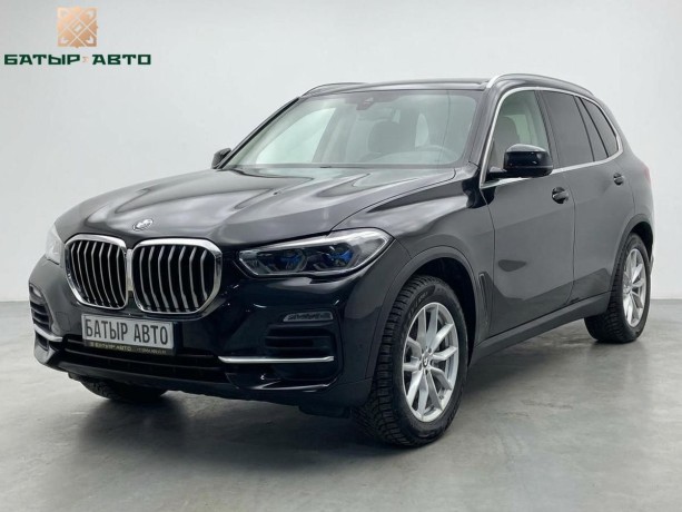 bmw-x5-2019-g-big-0