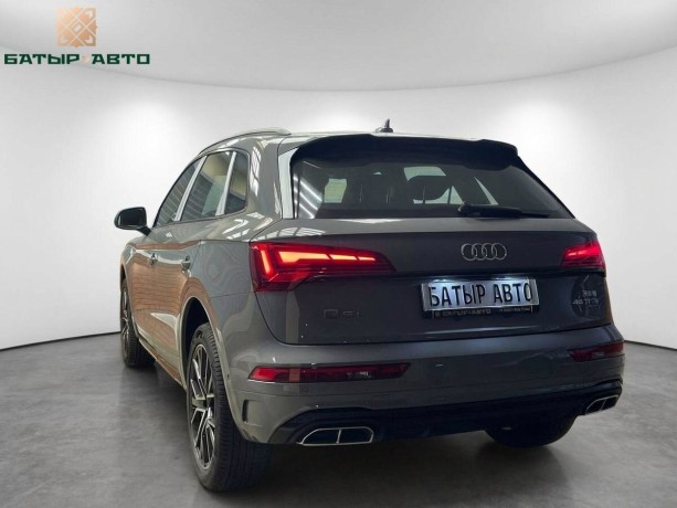 audi-q5-2025-g-big-2