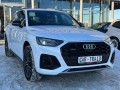 audi-q5-2025-g-small-3