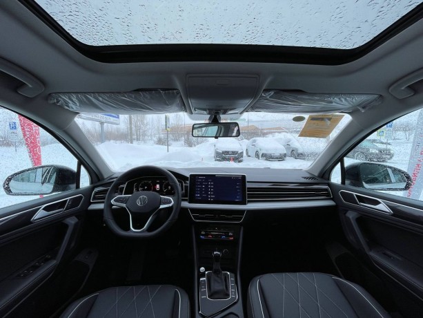 volkswagen-tiguan-2025-g-big-7