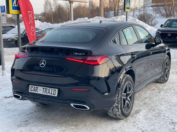 mercedes-benz-glc-coupe-2025-g-big-4