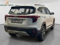 kia-seltos-2025-g-small-3