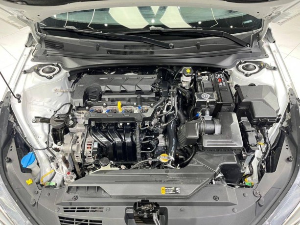 hyundai-elantra-2021-g-big-7