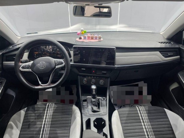 volkswagen-bora-2023-g-big-2