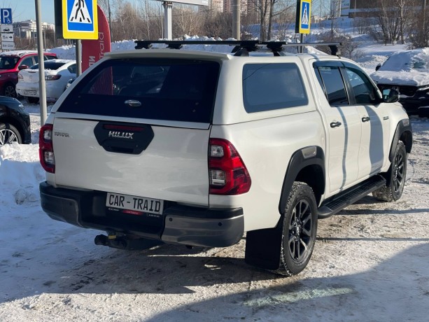 toyota-hilux-2020-g-big-4