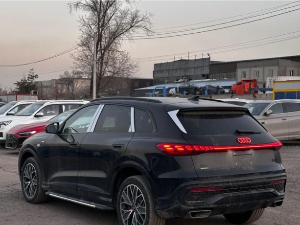 audi-q5-20-l-2025-g-big-3