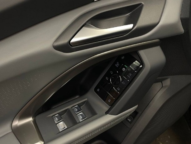 audi-q5-20-l-2025-g-big-9