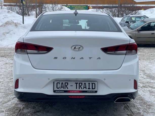 hyundai-sonata-2019-g-big-5