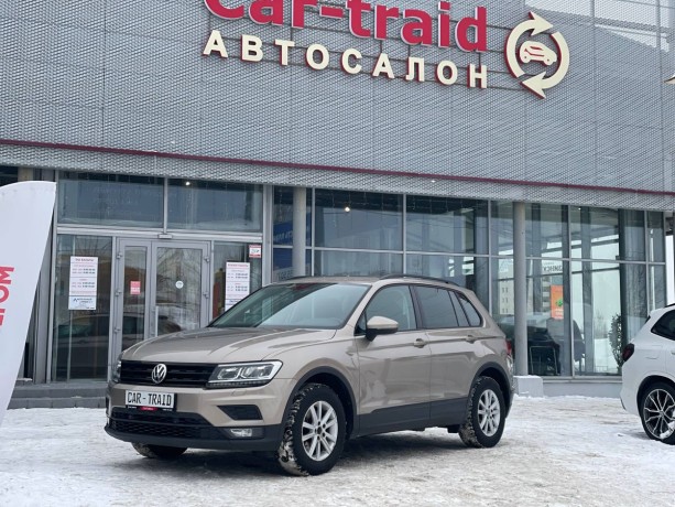 volkswagen-tiguan-14-l-2019-g-big-0