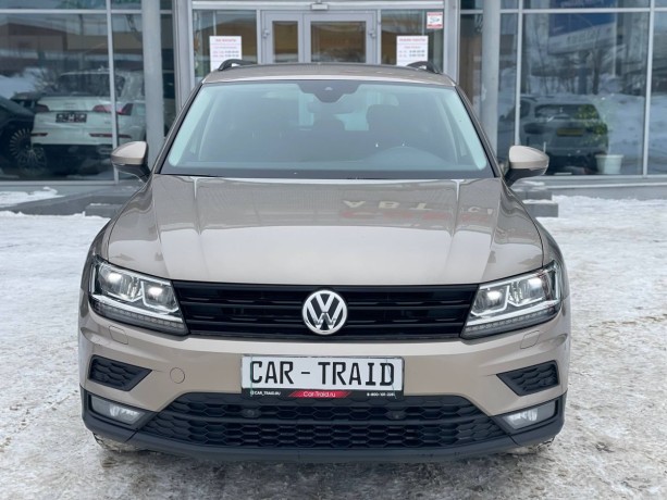 volkswagen-tiguan-14-l-2019-g-big-2