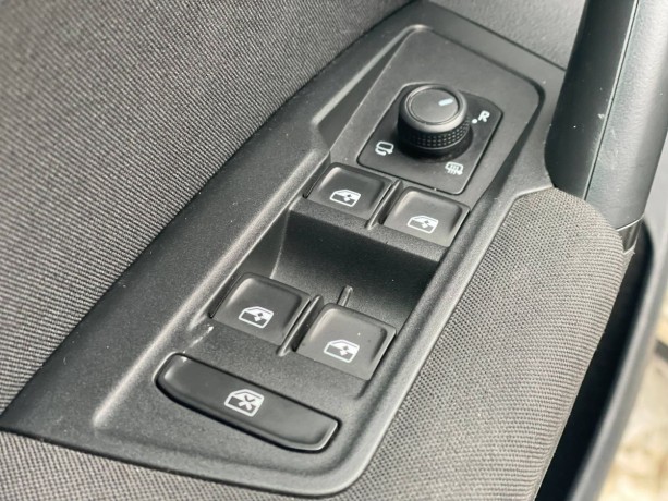 volkswagen-tiguan-14-l-2019-g-big-7