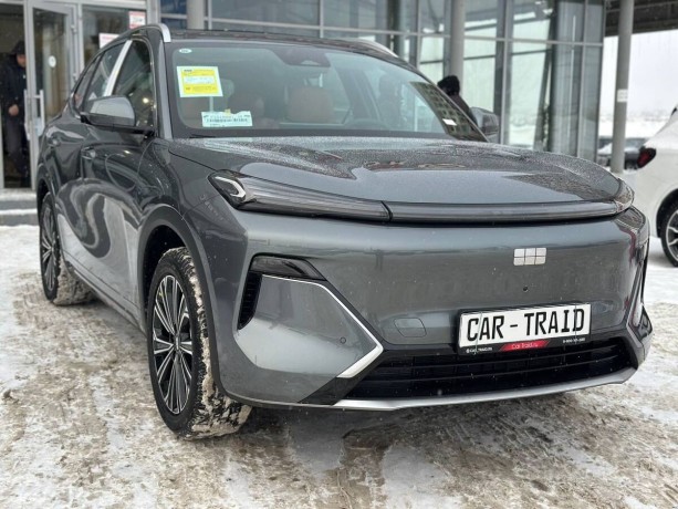 geely-galaxy-starship-7-15-l-2025-g-big-3