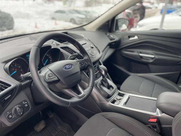 ford-kuga-2018-g-big-9