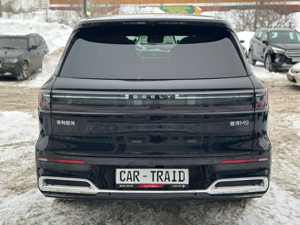 geely-galaxy-m9-15-l-2025-g-big-5