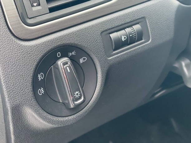 skoda-rapid-2018-g-big-8