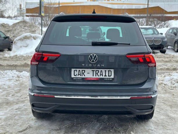 volkswagen-tiguan-2020-g-big-5