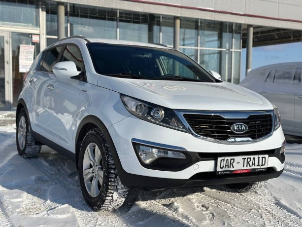 kia-sportage-20-l-2013-g-big-3