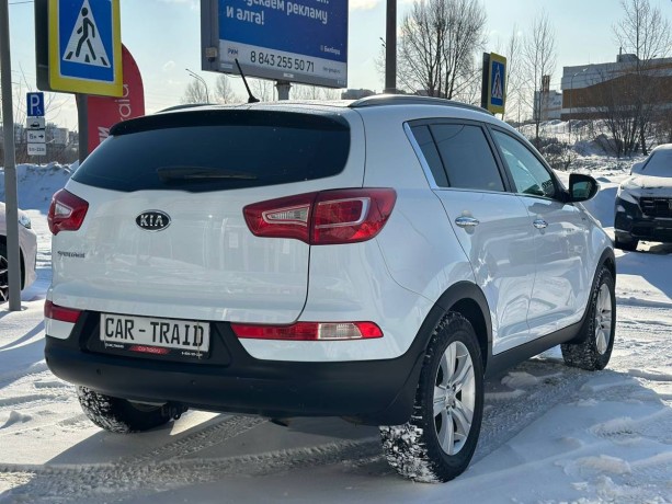 kia-sportage-20-l-2013-g-big-4