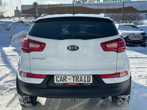 kia-sportage-20-l-2013-g-big-5