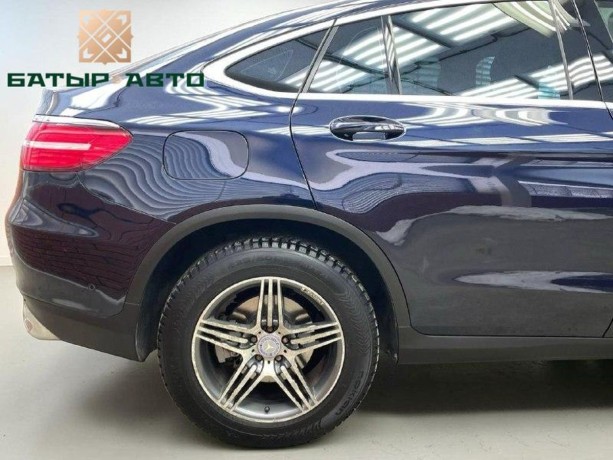 mercedes-benz-glc-coupe-20-l-2017-g-big-4