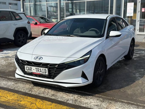 hyundai-elantra-16-l-2021-g-big-1