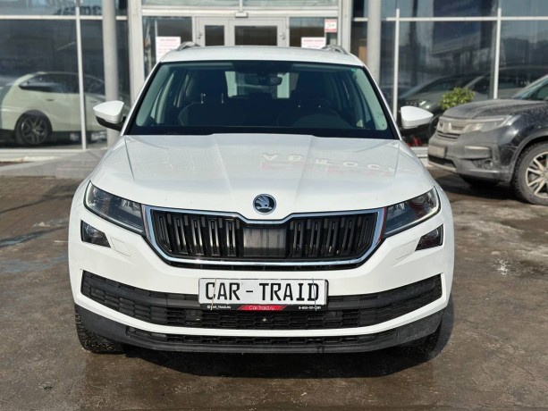 skoda-kodiaq-20-l-2019-g-big-2
