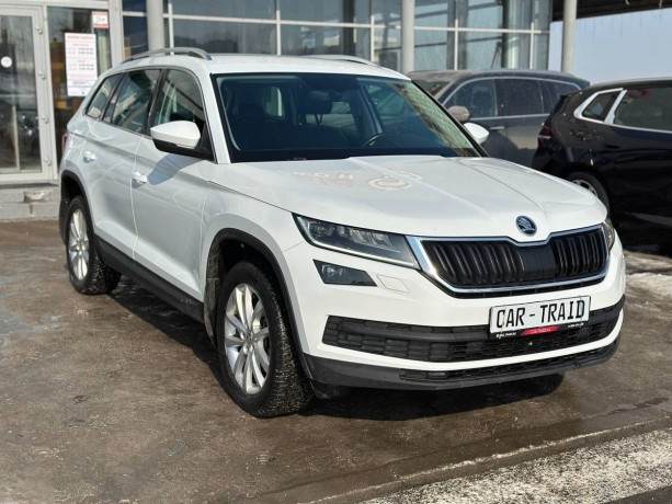 skoda-kodiaq-20-l-2019-g-big-3