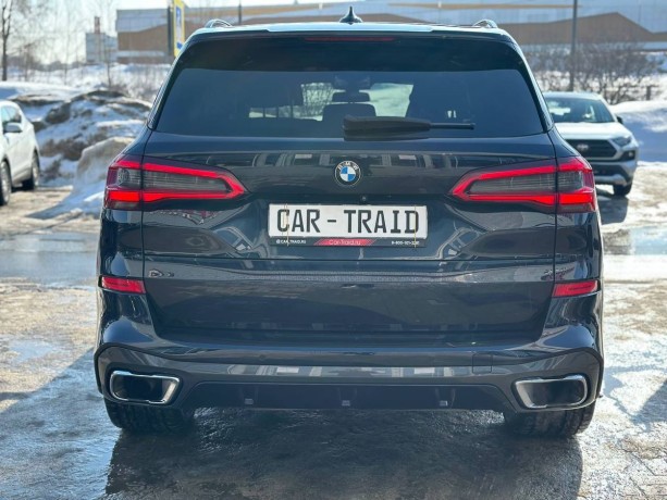 bmw-x5-3-l-2019-g-big-5