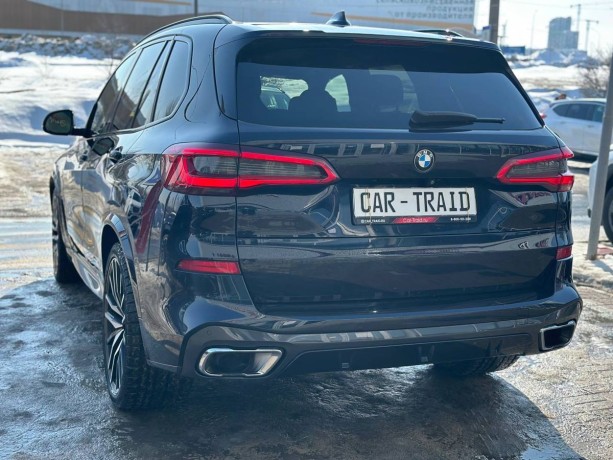 bmw-x5-3-l-2019-g-big-6