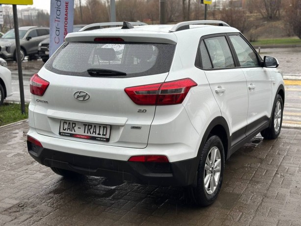 hyundai-creta-20-l-2016-g-big-4