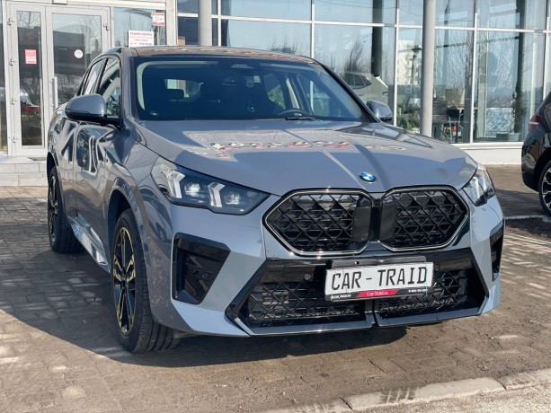 bmw-x2-20-l-2024-g-big-3