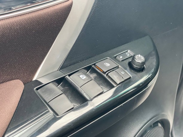 toyota-fortuner-28-l-2018-g-big-7