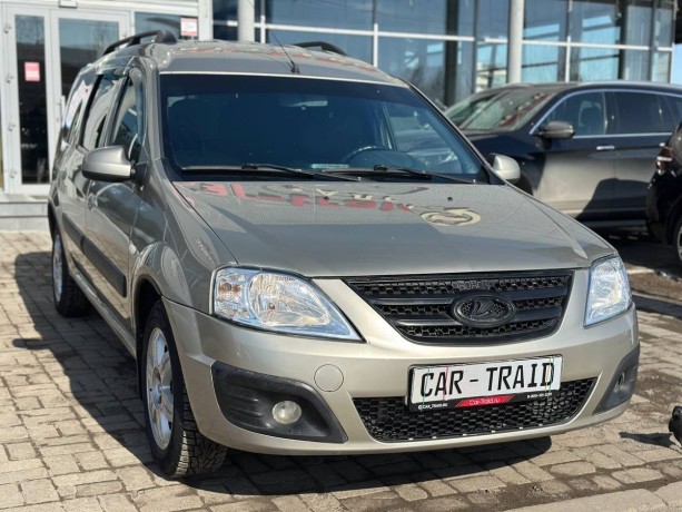 lada-vaz-largus-16-l-2014-g-big-3